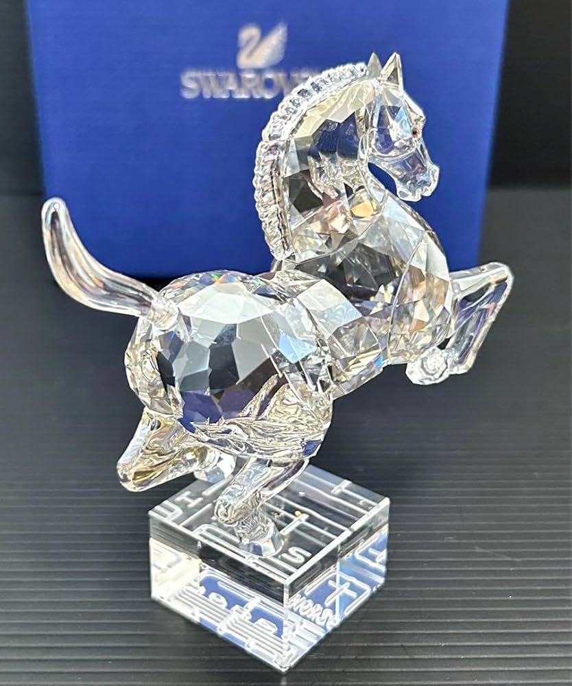 Amazon.co.jp: スワロフスキー 干支 午 うま クリスタルフィギュ